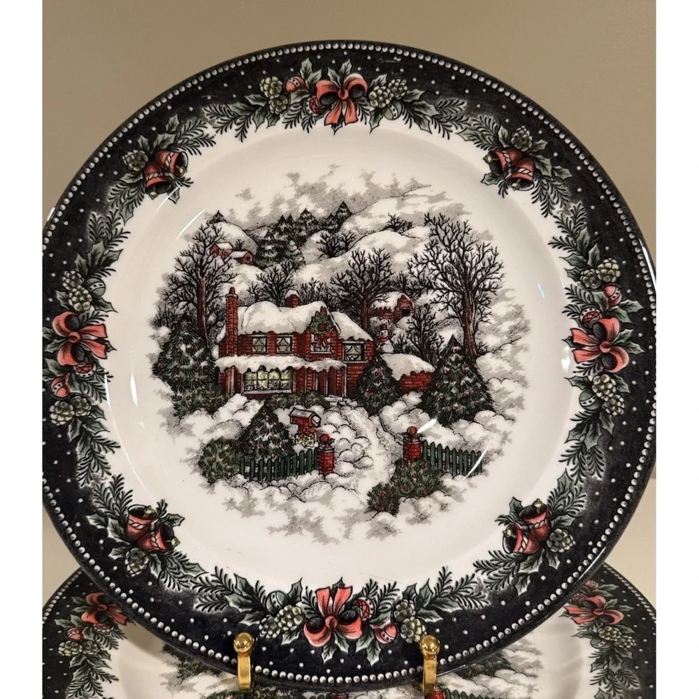 Royal Stafford Christmas 10 3/4